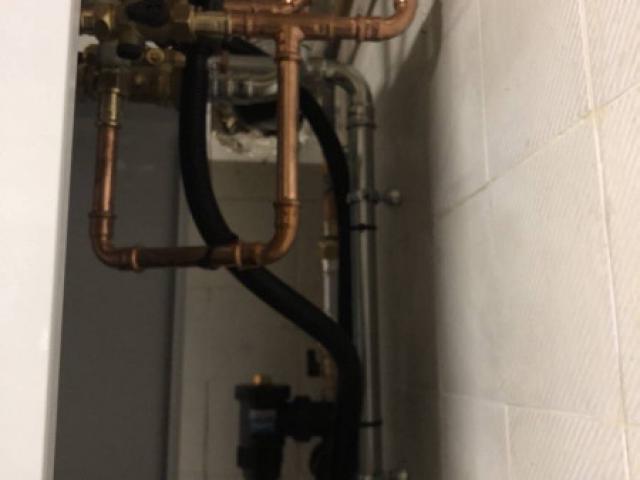 Remplacement d'une chaudière fioul VIESMANN par une pompe à chaleur VAILLANT par AJJY CONCEPT à Aix-en-Provence